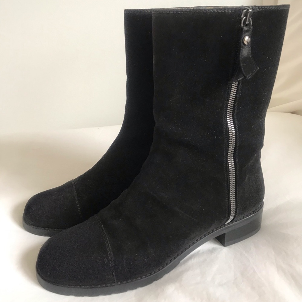 Stuart Weitzman flat suede boots